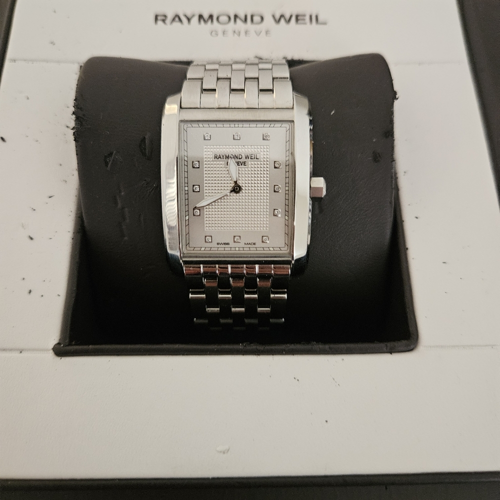 Raymond Weil Don Giovanni 9975 Silver Men's Stainless Steel ETA 7J Quartz Watch